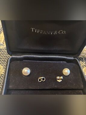 Tiffany & Co. Pearl Stud 7.5-8mm Earrings (non-Tiffany backs; PLEASE READ)